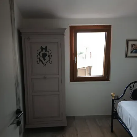 Ottiolu House 50m From *